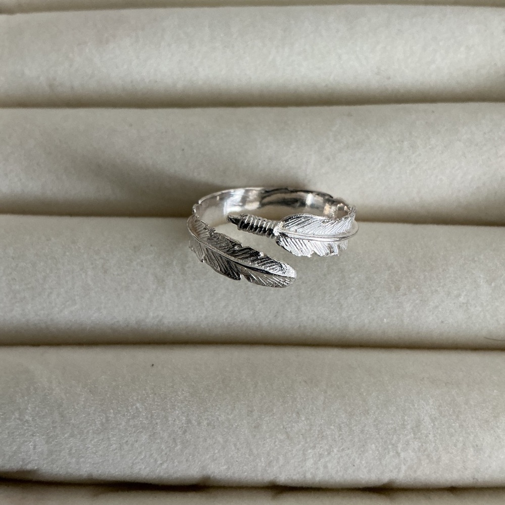 925 Sterling Silver Feather Adjustable Ring